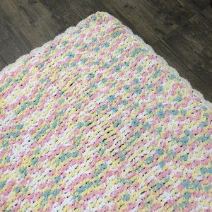Handmade Knitted Baby Blanket Pastel Blue Pink Yellow 56x48 Inch‎ NICE